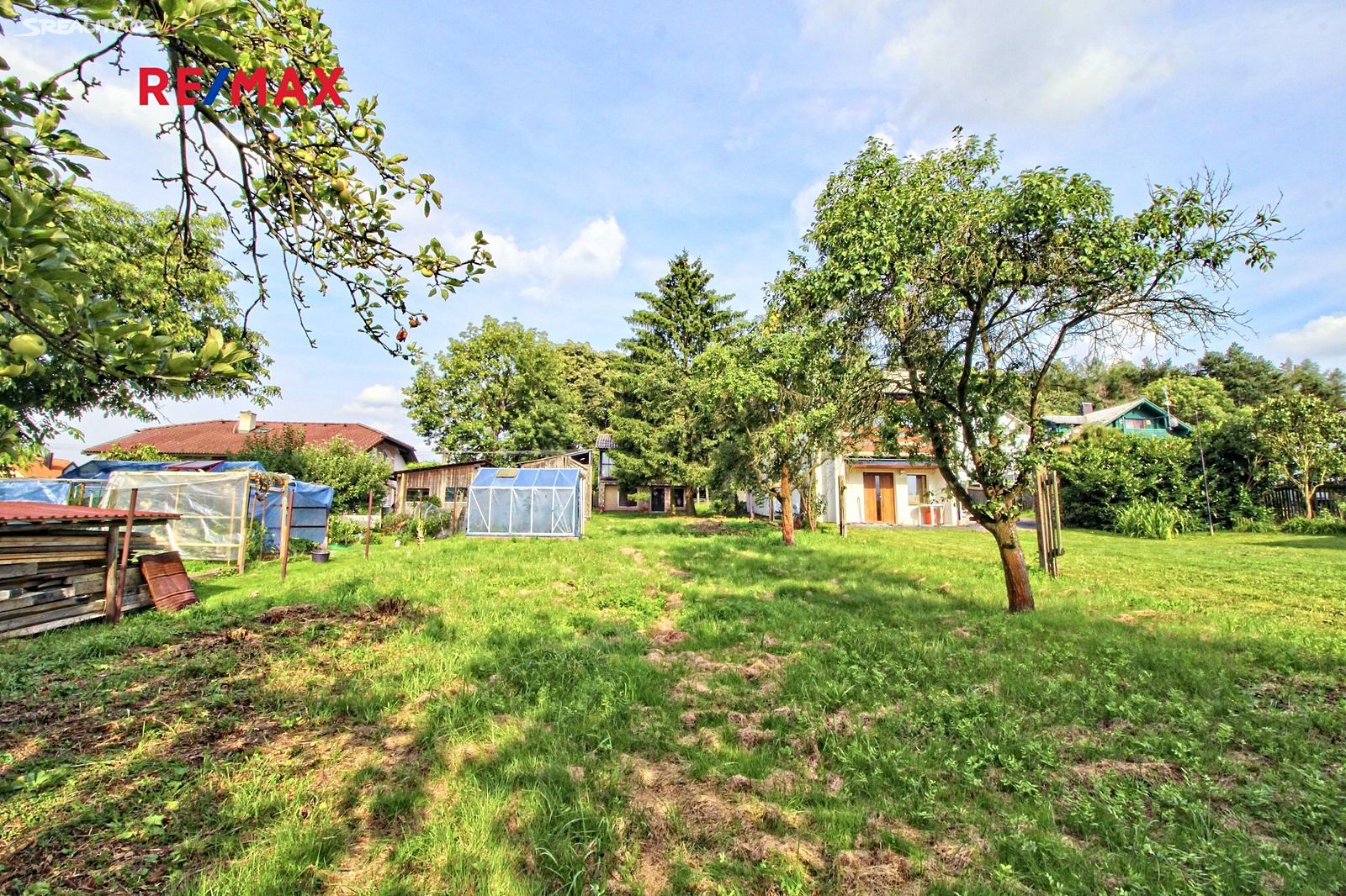 Prodej  stavebního pozemku 1 242 m², Baarova, Staňkov - Staňkov II