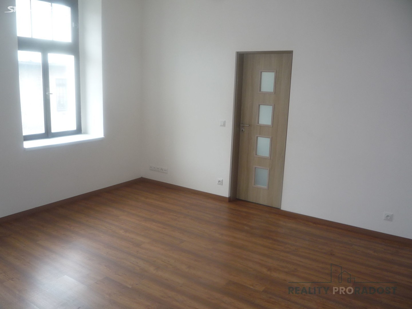 Pronájem bytu 1+kk 36 m², P. Holého, Kladno - Kročehlavy