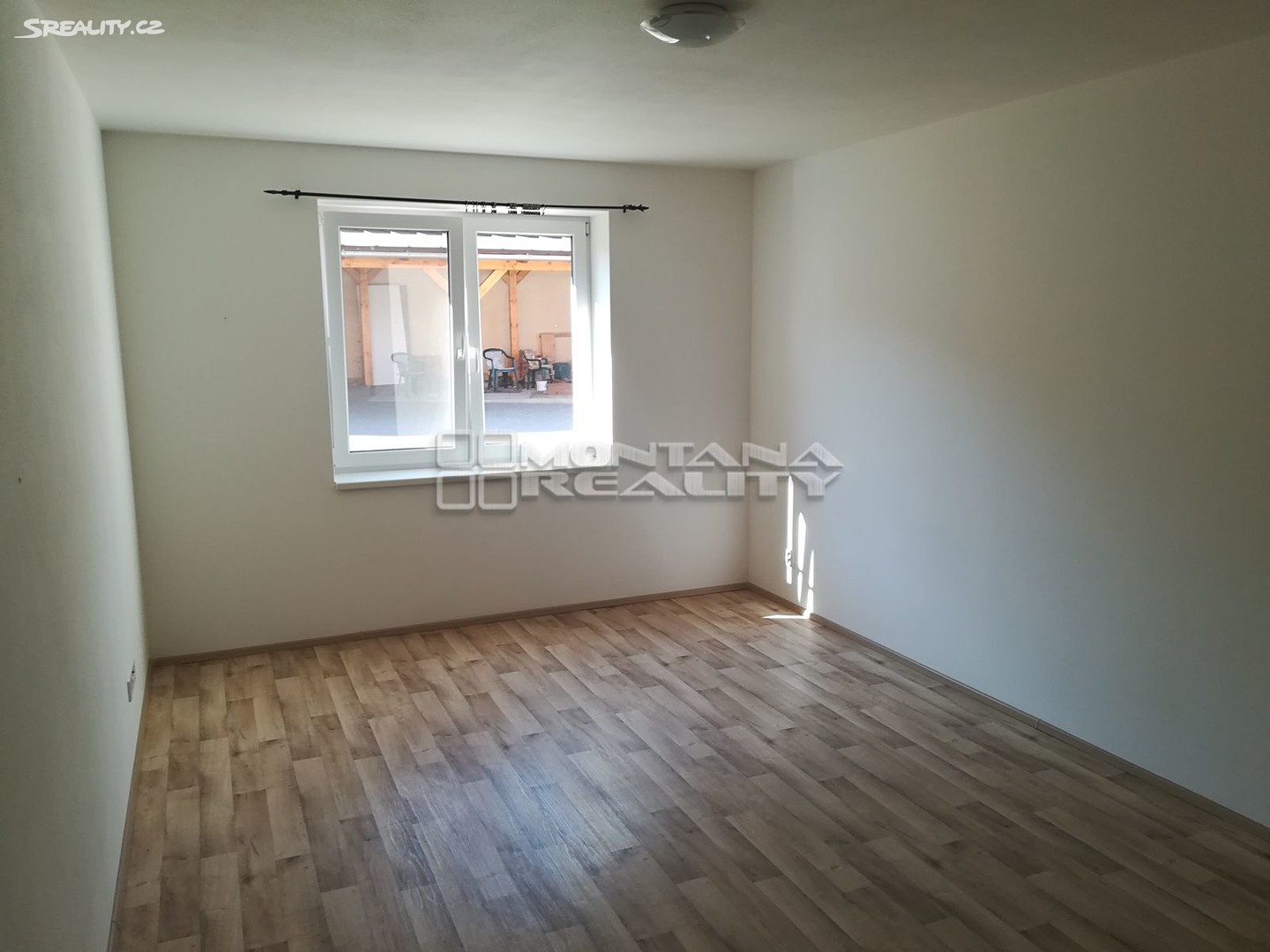 Pronájem bytu 1+kk 29 m², Ústín, okres Olomouc