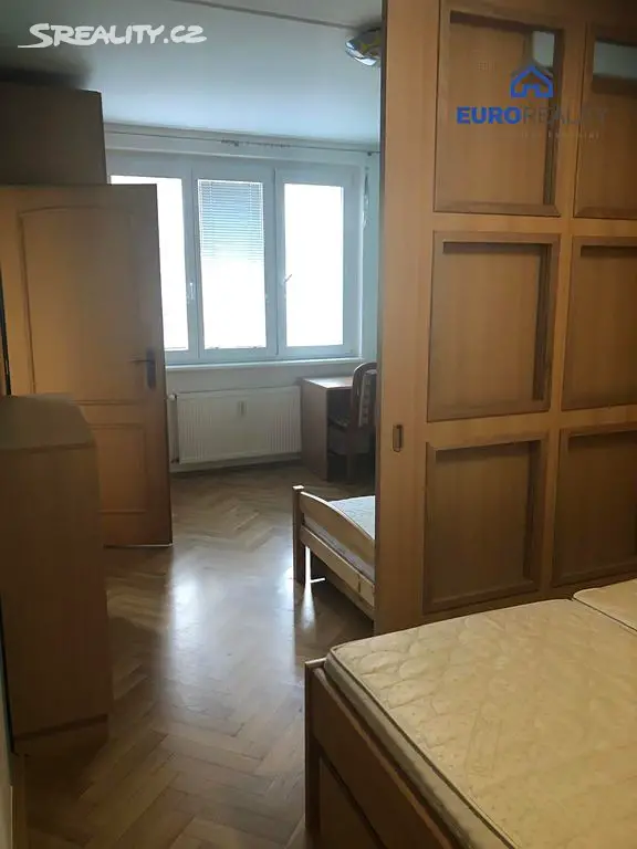 Pronájem bytu 2+1 61 m², Ostrovská, Karlovy Vary - Bohatice