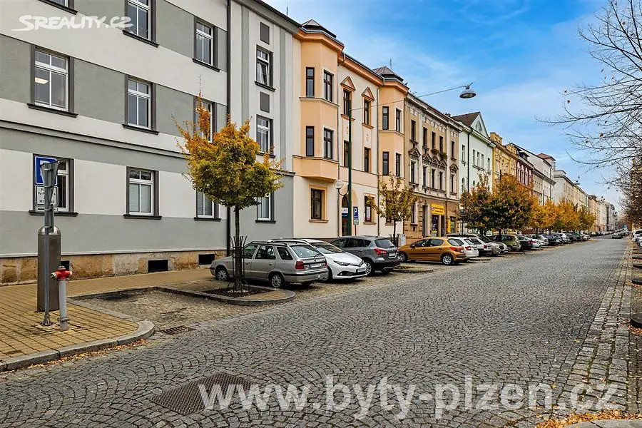 Pronájem bytu 2+kk 52 m², Mikulášské náměstí, Plzeň - Východní Předměstí