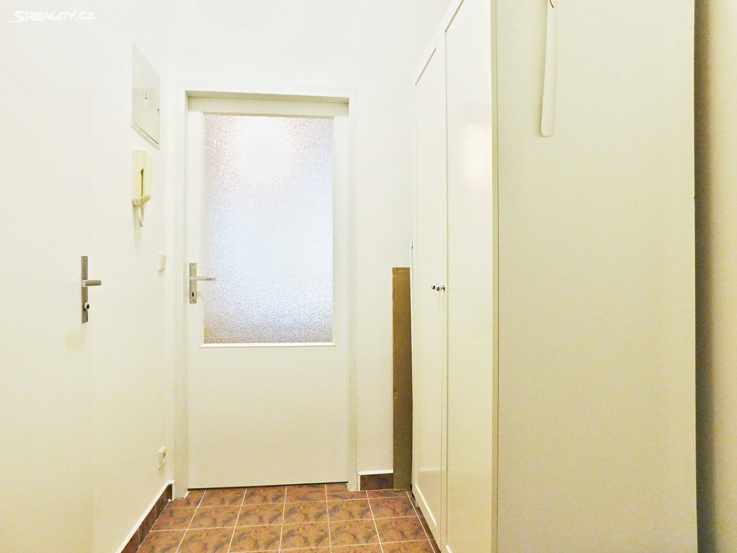 Pronájem bytu 2+kk 37 m², U kříže, Praha 5 - Jinonice