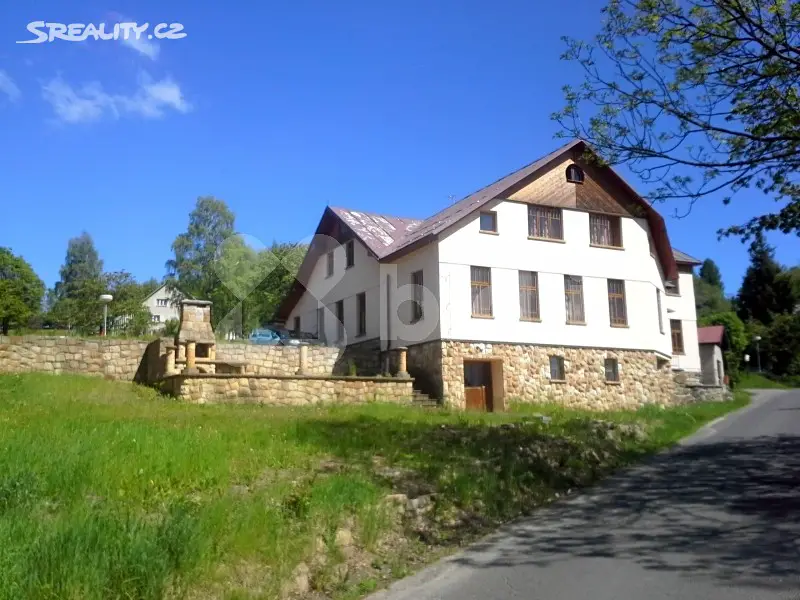 Prodej  rodinného domu 453 m², pozemek 1 364 m², Jestřabí v Krkonoších, okres Semily