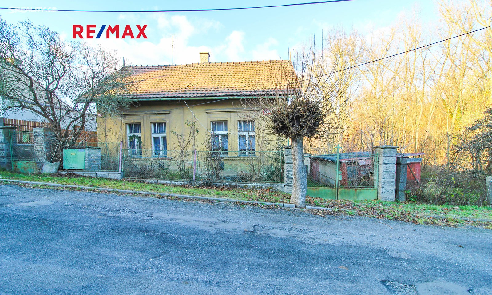 Prodej  stavebního pozemku 908 m², Fügnerova, Úvaly