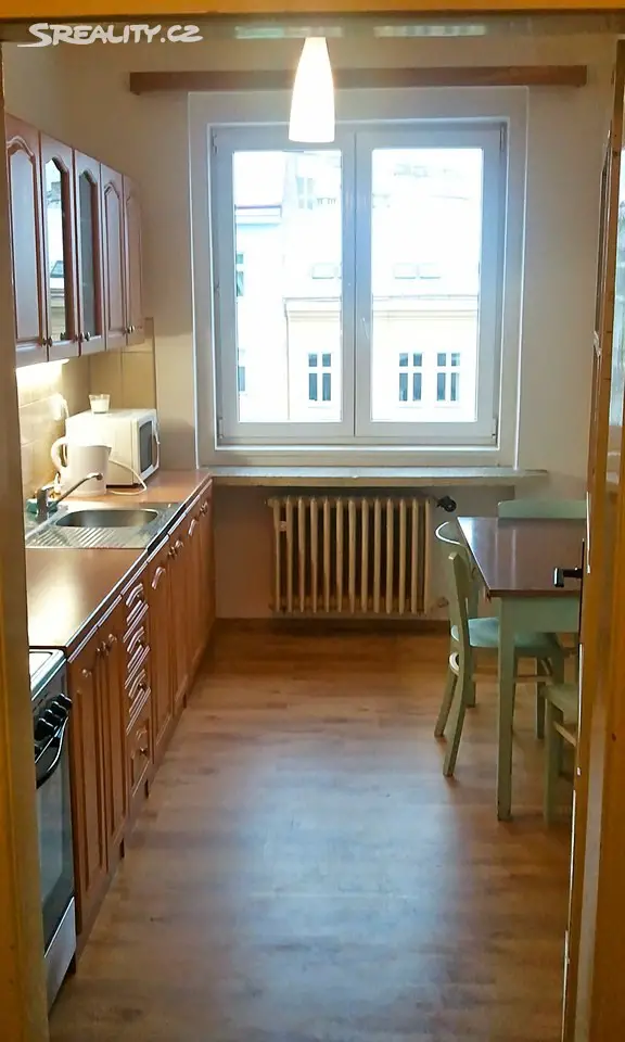 Pronájem bytu 2+1 54 m², Táborská, Praha 4 - Nusle