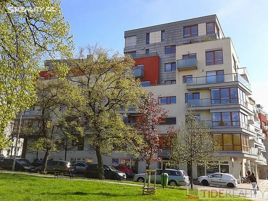 Pronájem bytu 2+kk 60 m², Nedvědovo náměstí, Praha 4 - Podolí
