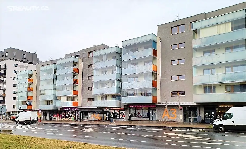 Pronájem bytu 1+kk 37 m², Československého exilu, Praha 4 - Modřany