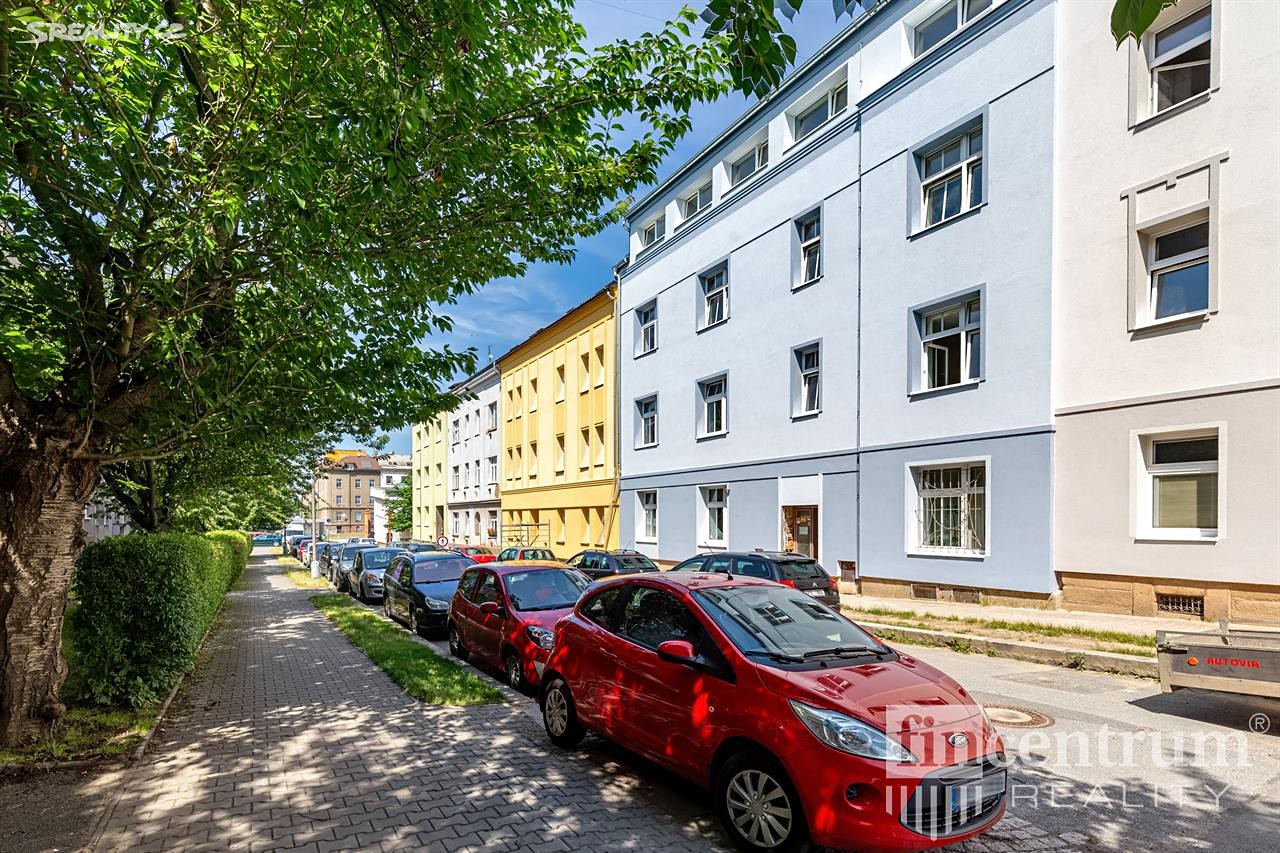 Prodej bytu 3+kk 86 m², Živnostenská, Plzeň - Lobzy