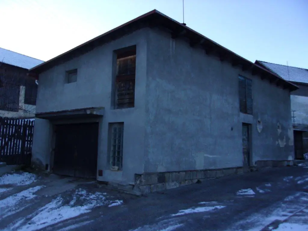 Prodej  rodinného domu 103 m², pozemek 51 744 m², Lažany, okres Liberec