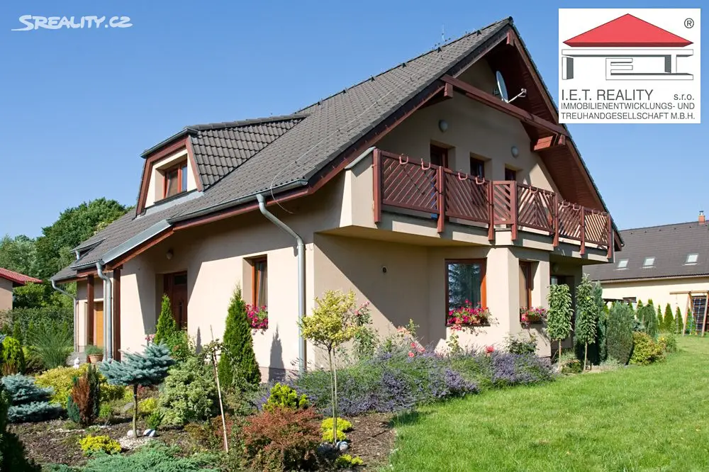 Prodej  rodinného domu 218 m², pozemek 1 400 m², Úvozní, Ostrava - Radvanice