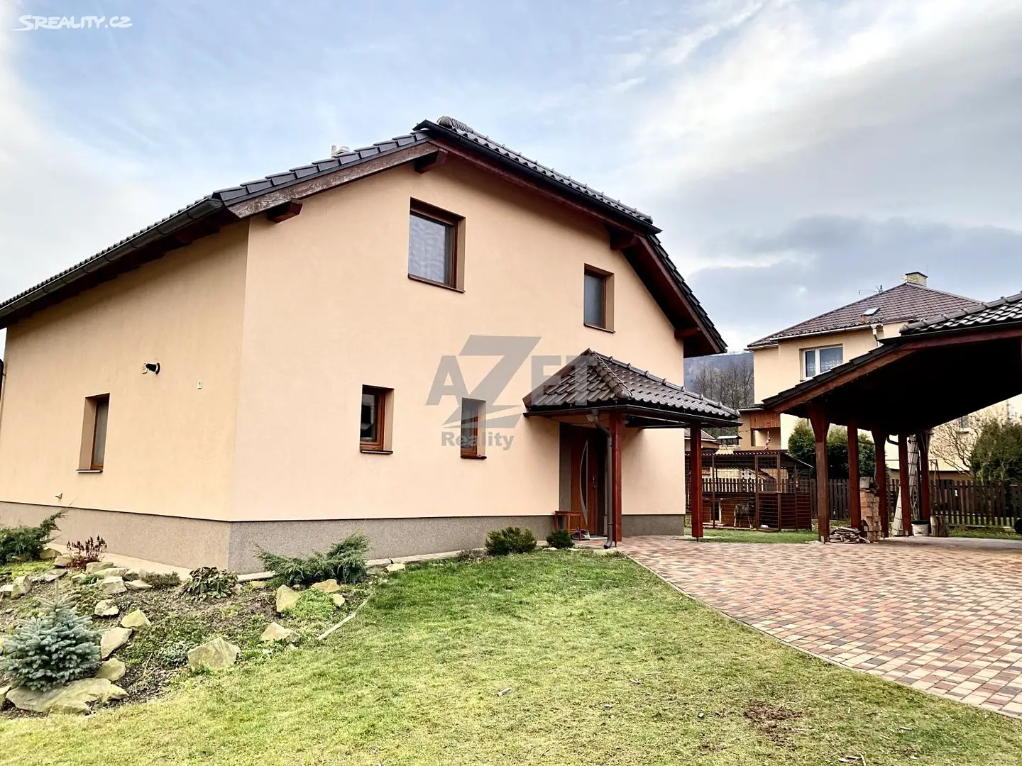 Prodej  rodinného domu 205 m², pozemek 2 500 m², Třinec - Oldřichovice, okres Frýdek-Místek