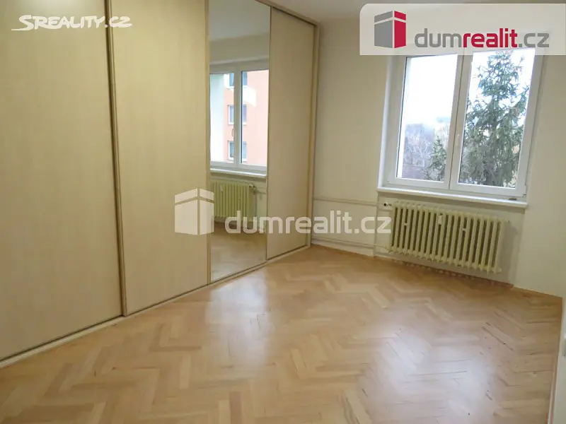 Pronájem bytu 2+1 59 m², Hodonínská, Praha 4 - Michle