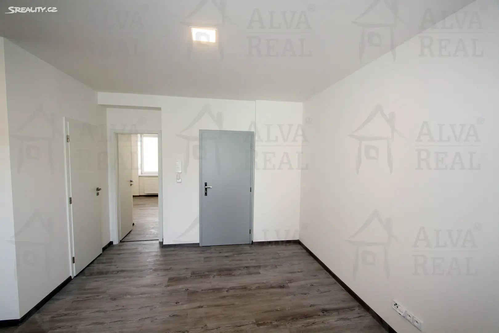 Pronájem bytu 2+kk 35 m², Palackého třída, Brno - Královo Pole
