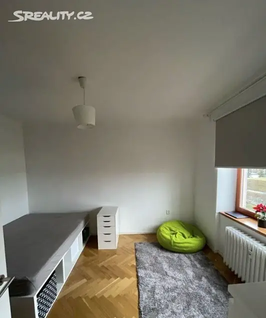 Pronájem bytu 2+1 54 m², Pod Lipami, Praha 3 - Žižkov
