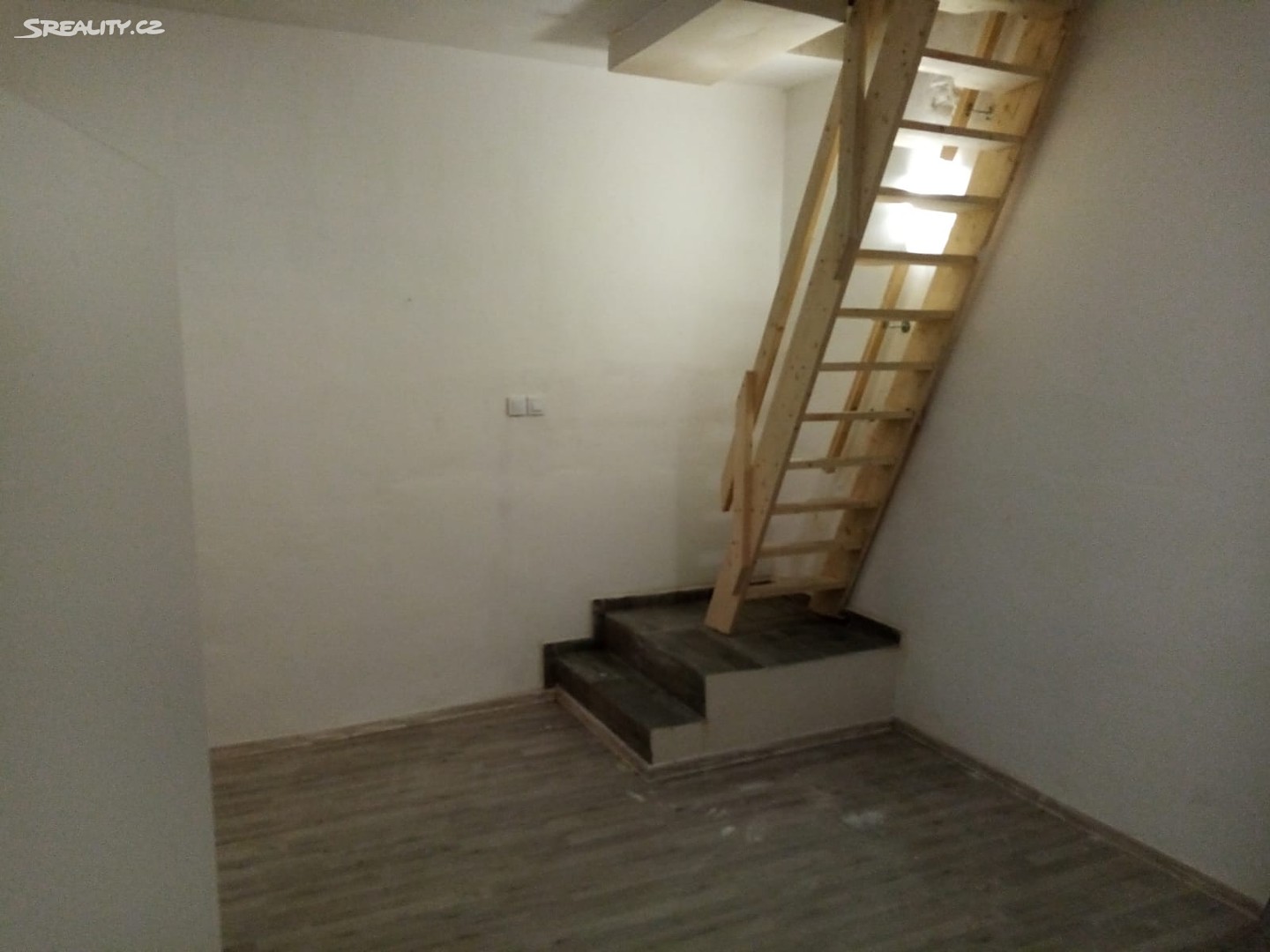 Pronájem bytu 2+kk 54 m² (Mezonet), Reinitzova, Chrast