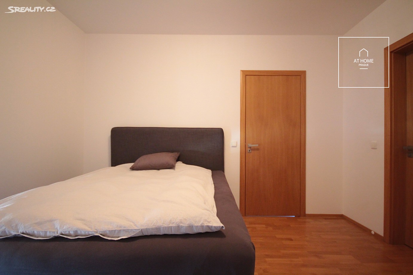 Pronájem bytu 2+kk 65 m², Baarova, Praha 4 - Michle