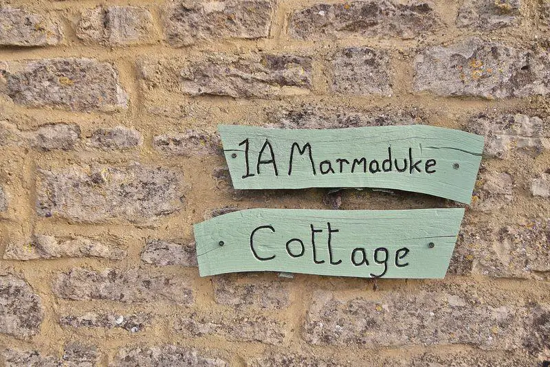 Cottage Sign