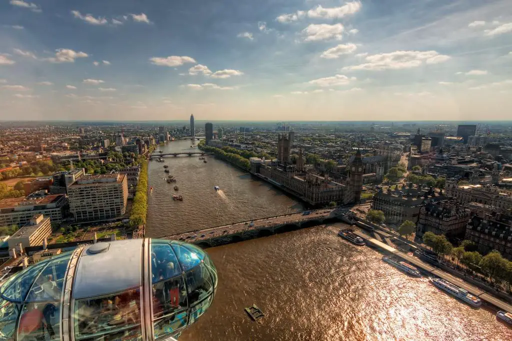 Palace Of Westminster View From London Eye.jpg