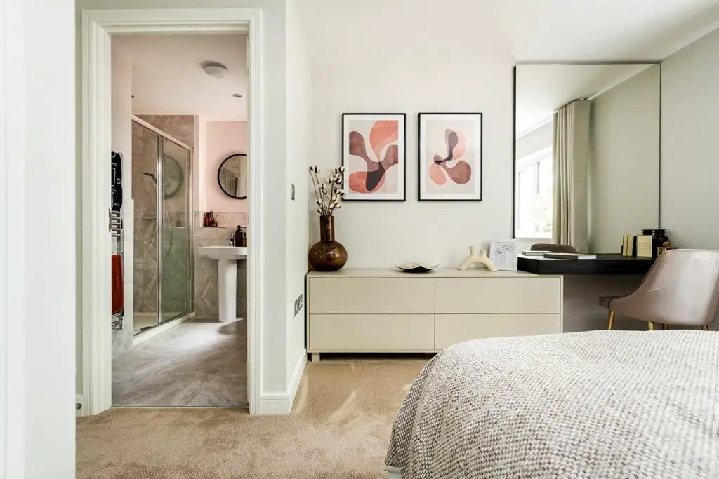 Comfortable space with room for a dressing table