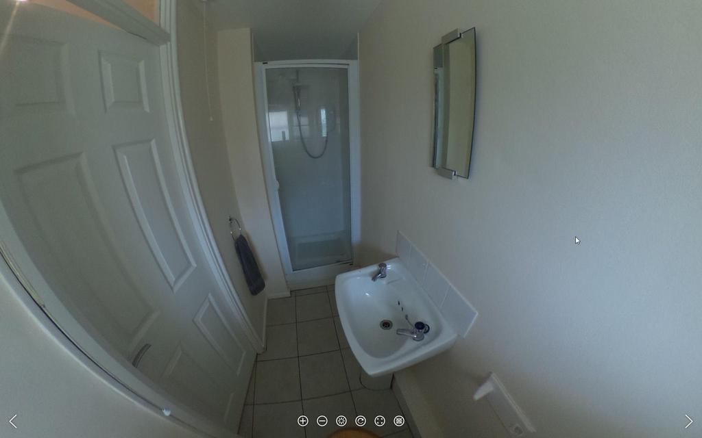 1 SC.Down.Bathroom6.jpg