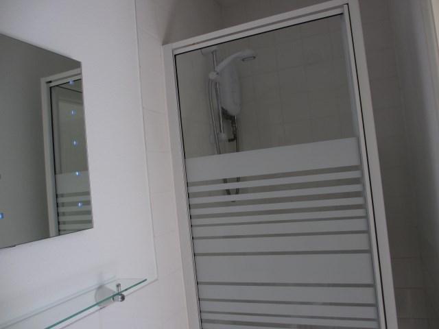 Shower Room (View 2)