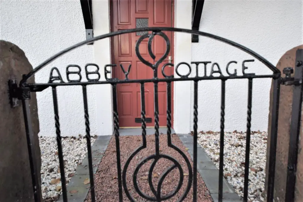 Abbey Cottage, Abbey Lane, Dumfries DG2 0 DQ   Grie