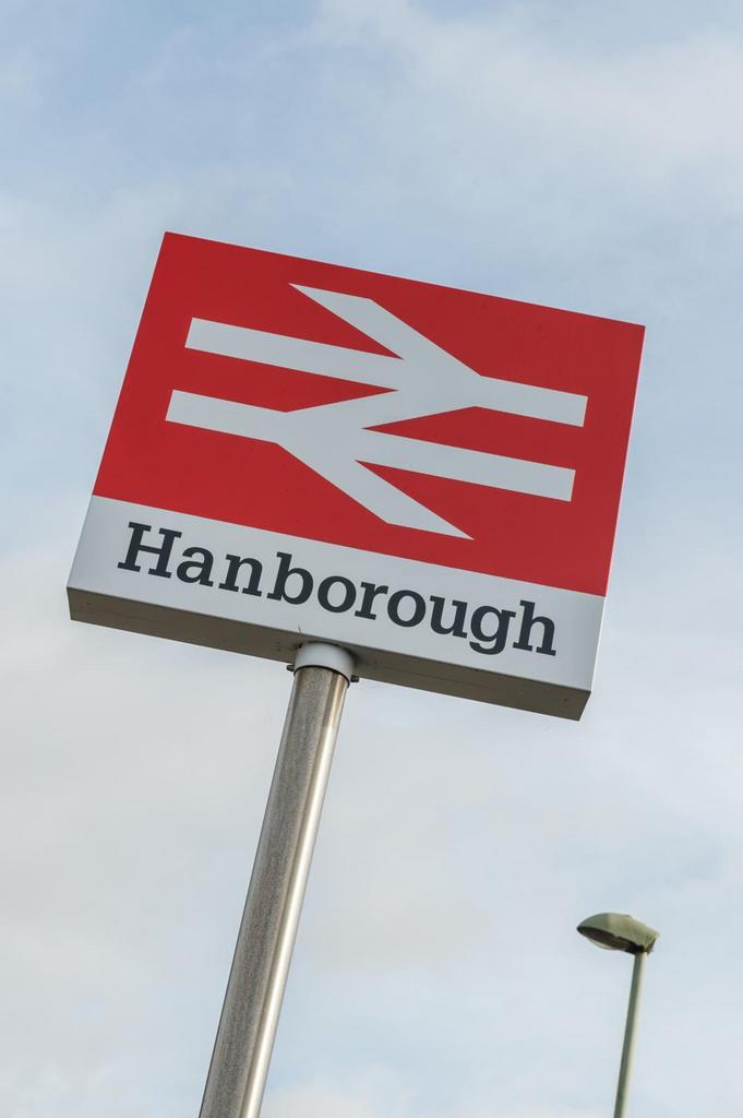Hanborough Station
