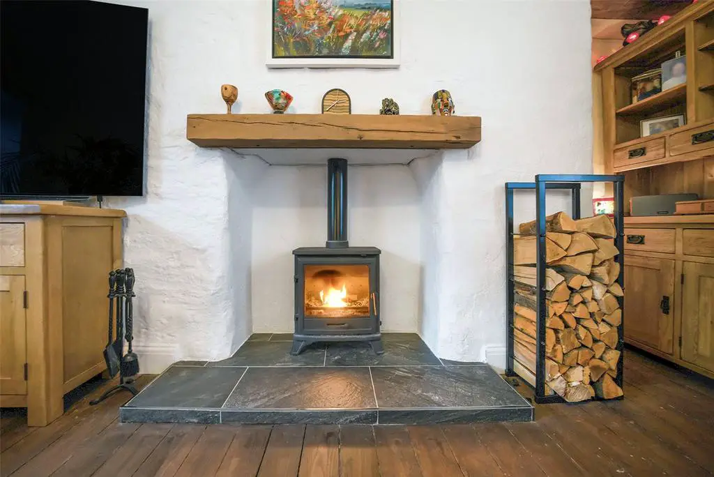 Stove In Lounge