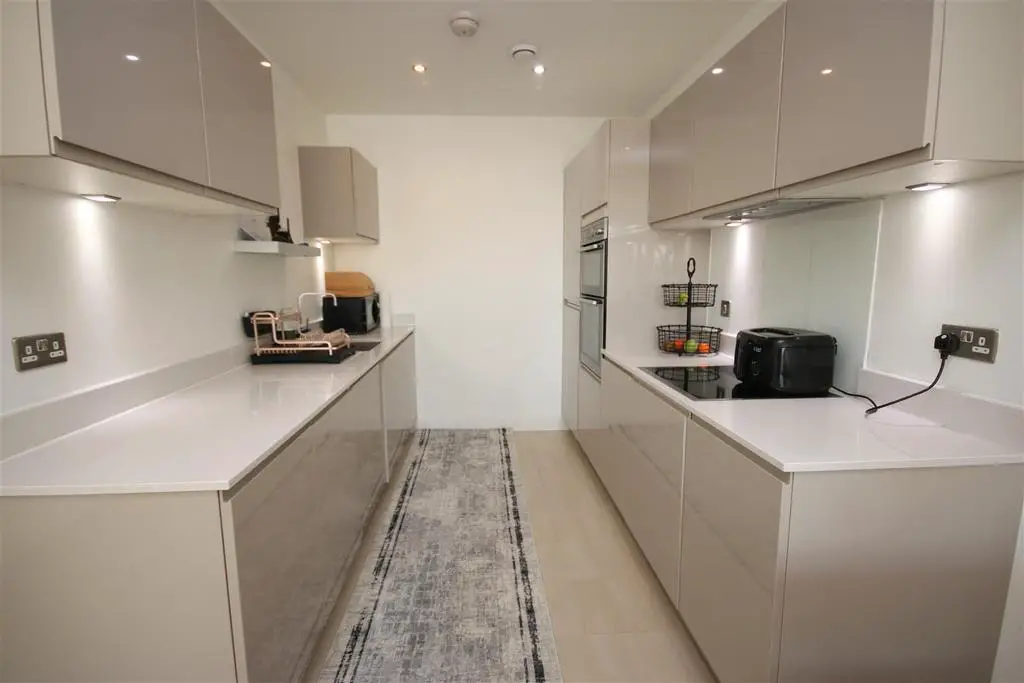 Luxury fitted kitchen: