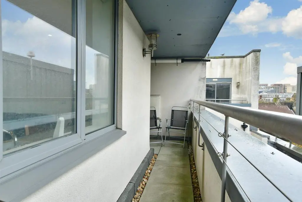 Balcony / Terrace