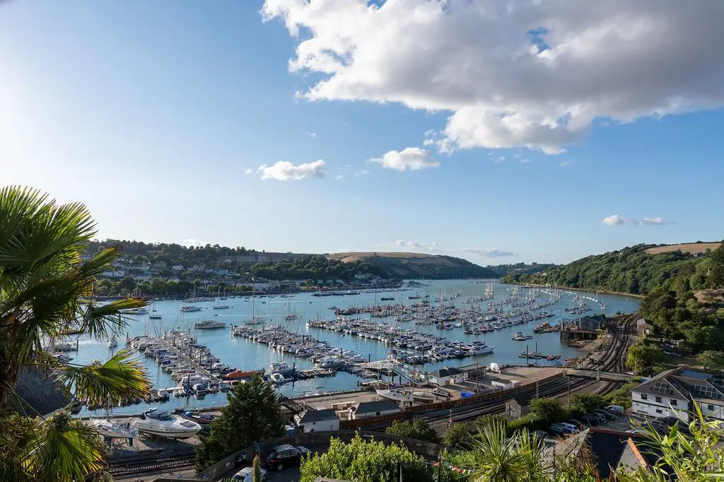 View College View Kingswear