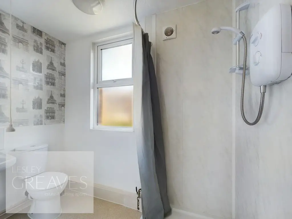 Flat 2 Shower Room