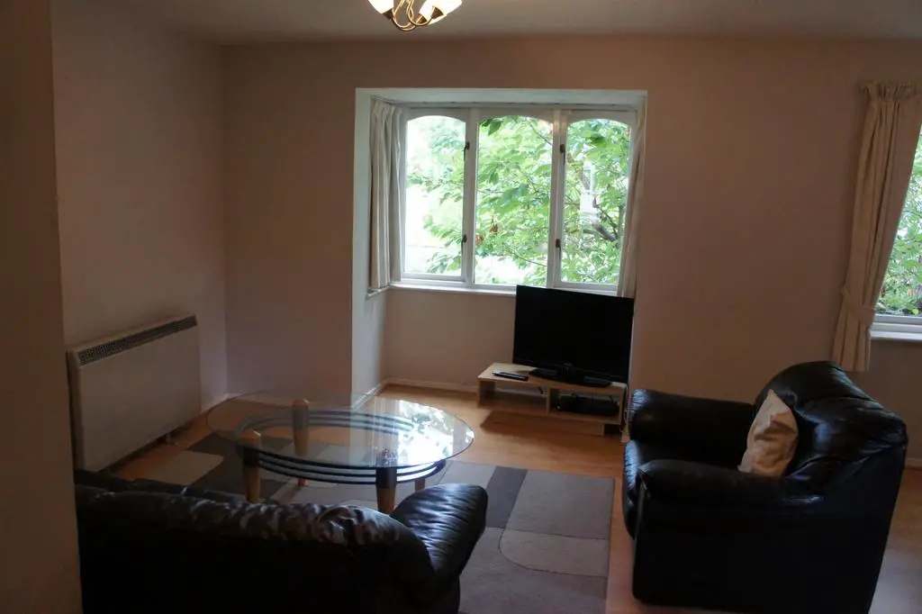 A quiet first floor apartment very close to THREE