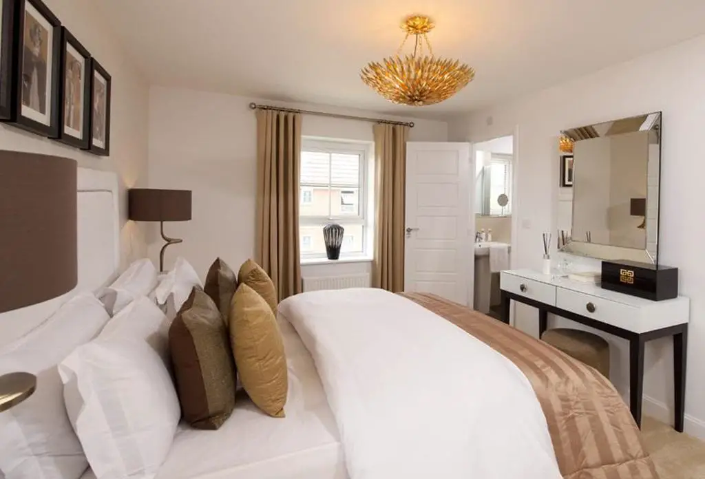Alderney master bedroom