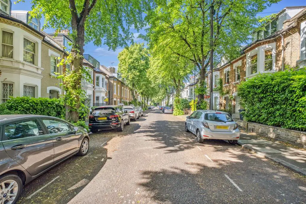 Upham Park Road, W4 FOR SALE