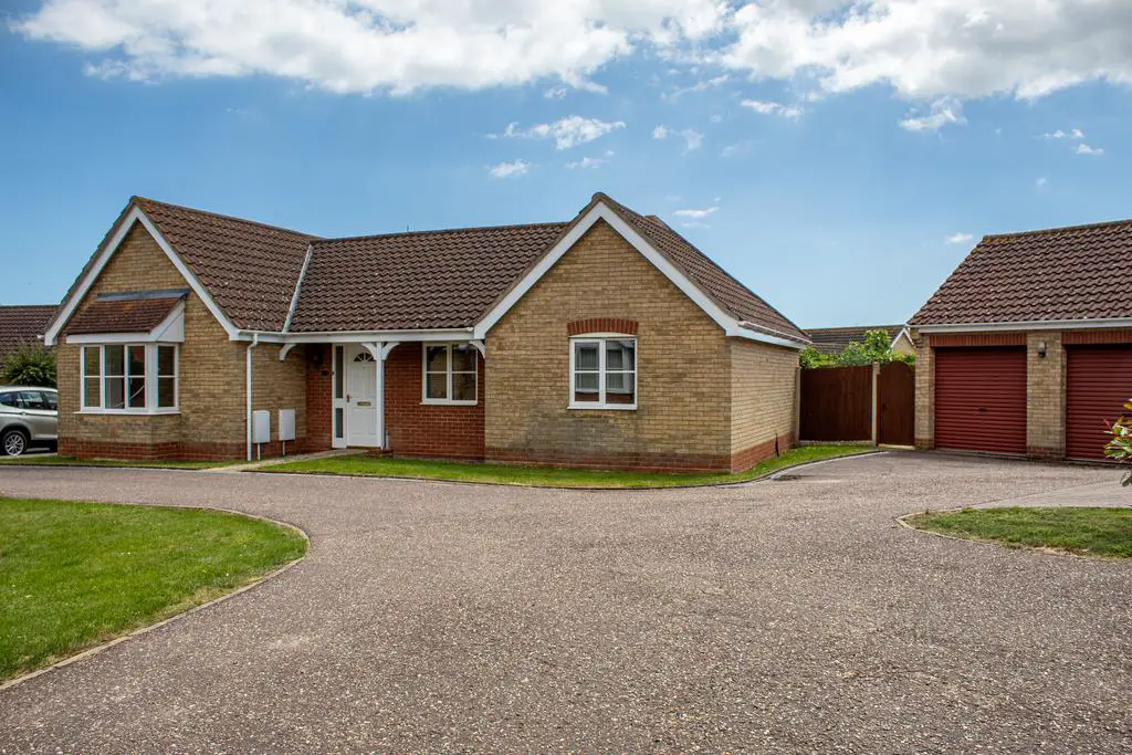 Three Bedroom Detached Bungalow To Let in Beccles