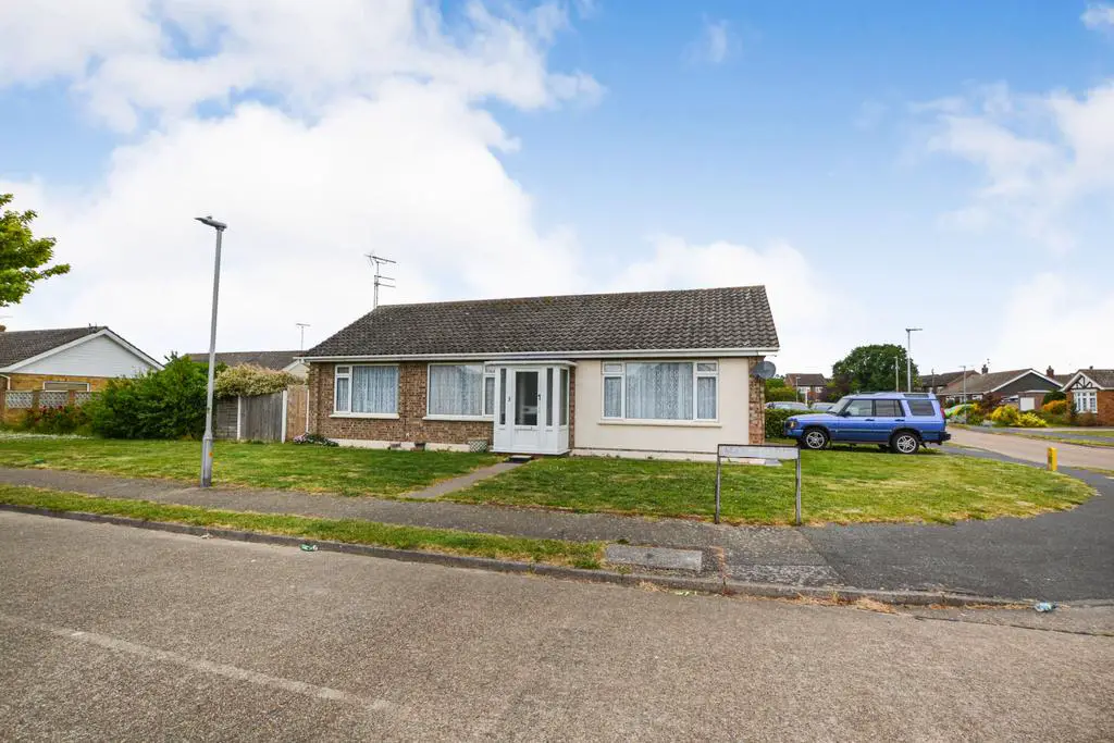 Two bedroom detached bungalow   no onward chain