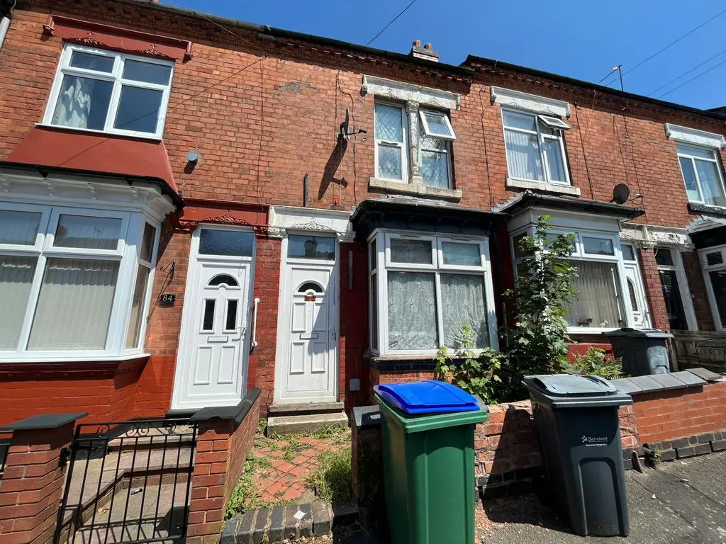 3 Bedroom Terraced House Available For Sale