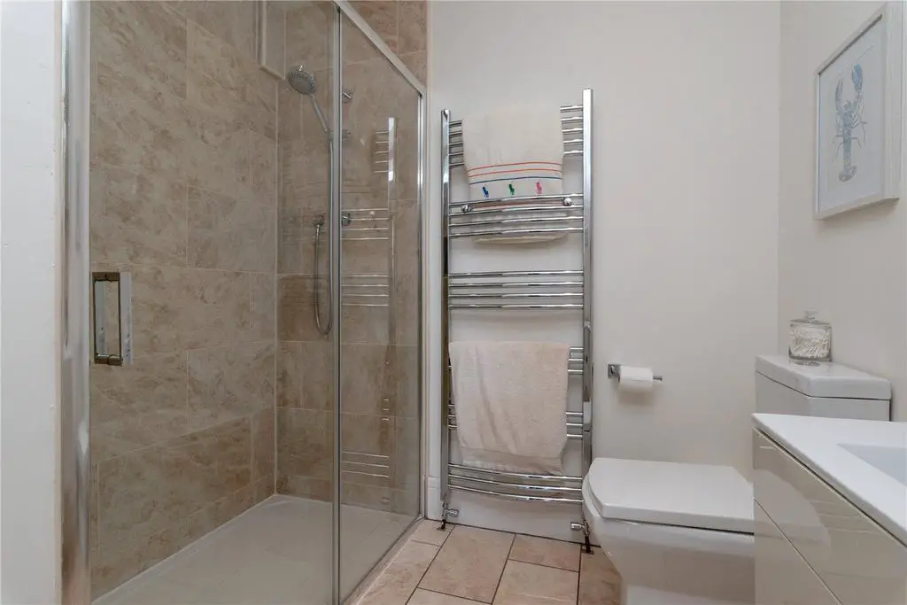 En Suite Shower Room