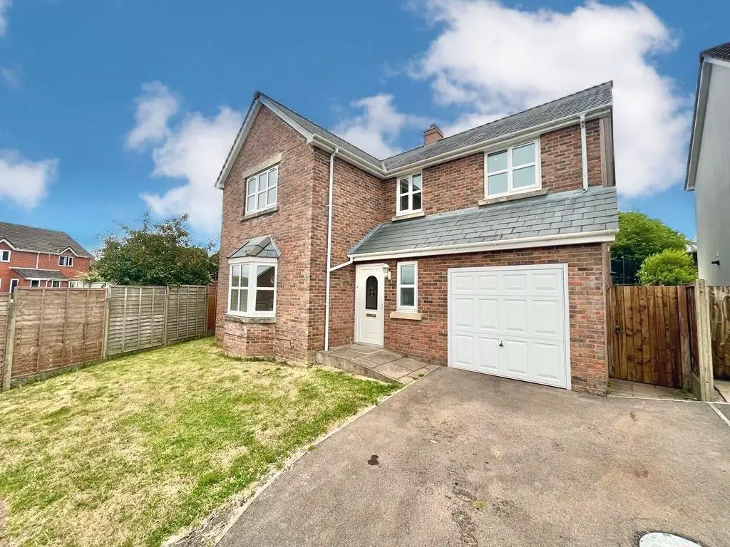 River View, Lydney, Gloucestershire, GL15 5 TQ