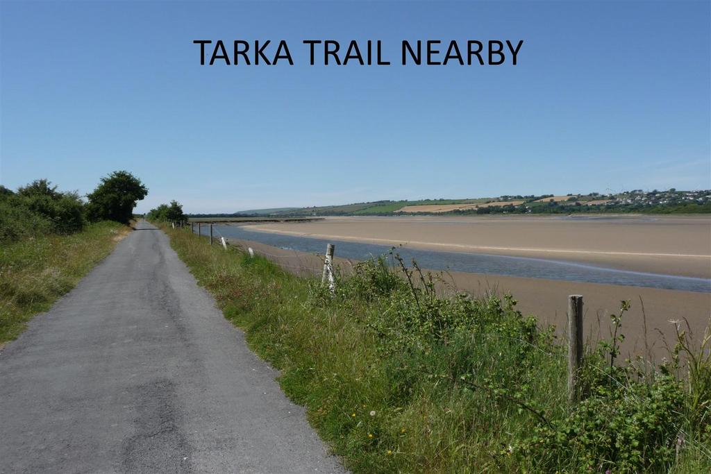 Tarka Trail Nearby.jpg