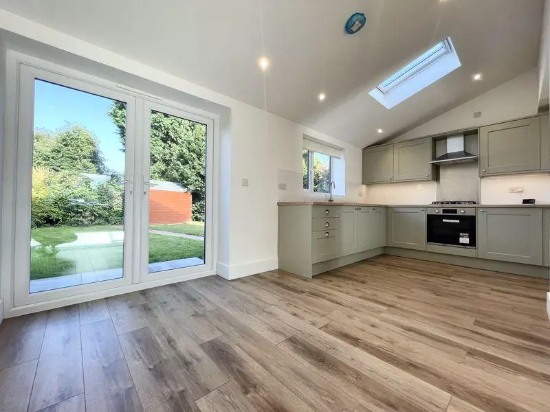 Dining/Kitchen area