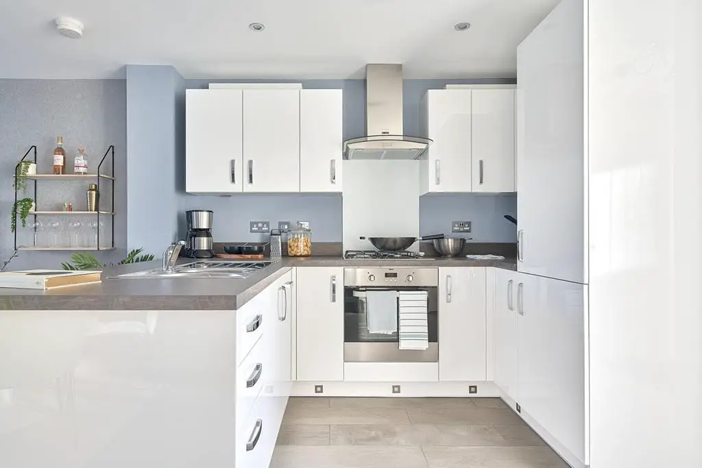 Fitted kitchen with energy efficient appliances