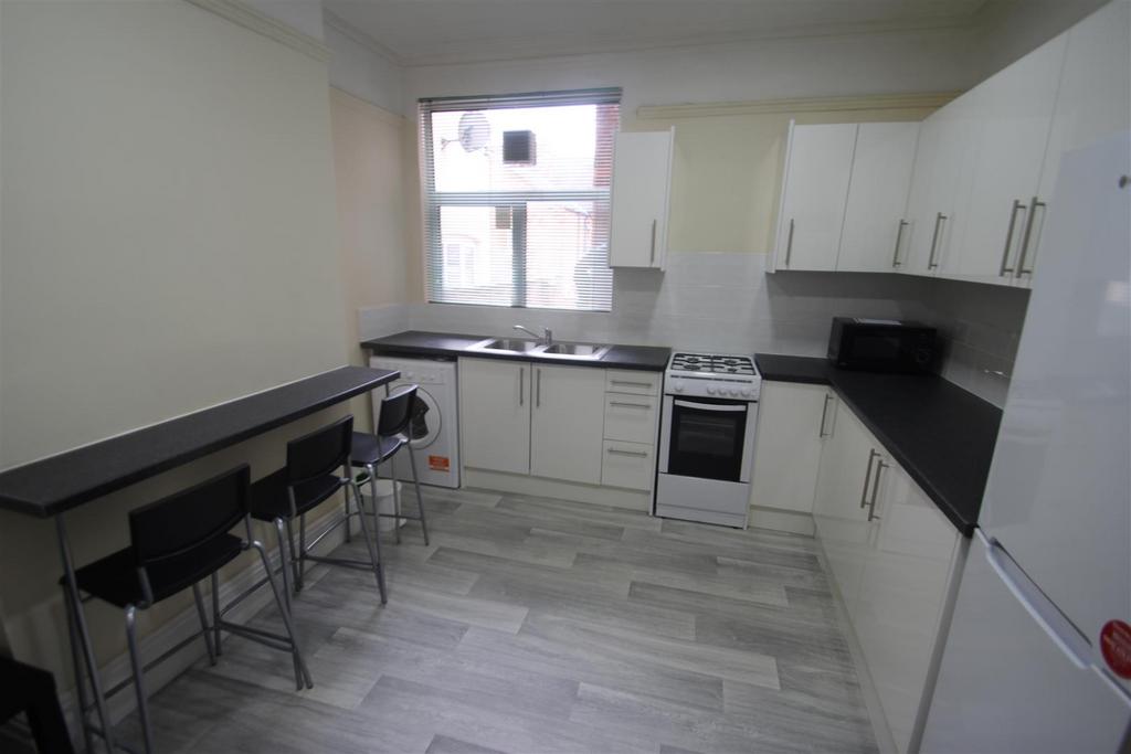 Ground floor   two bed flat