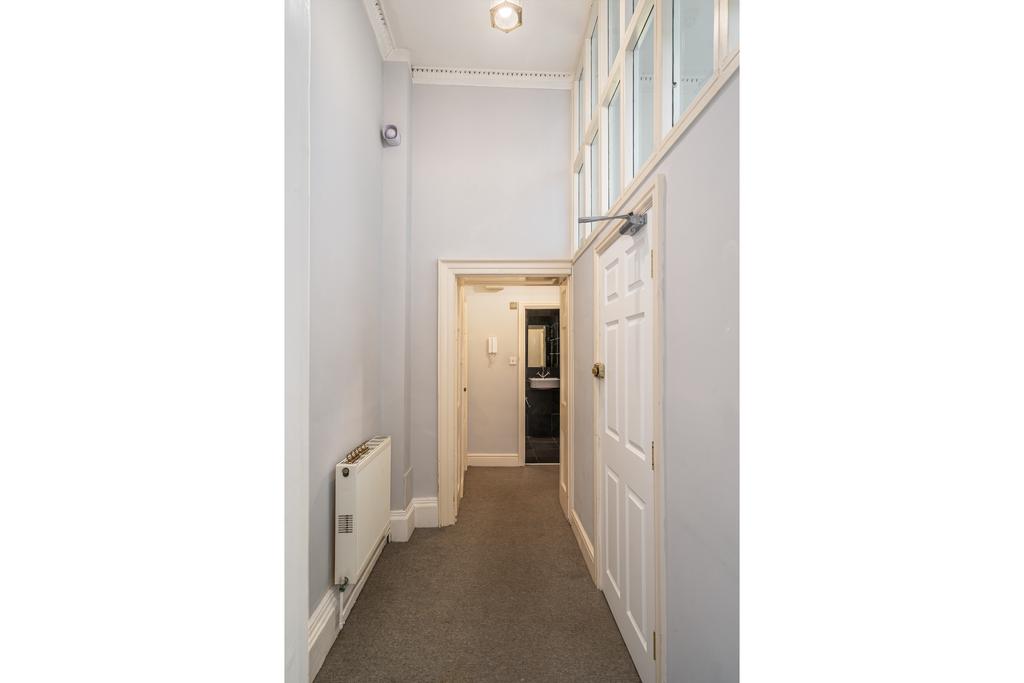 First Floor Apartment, 3 Lansdown Place West, B...