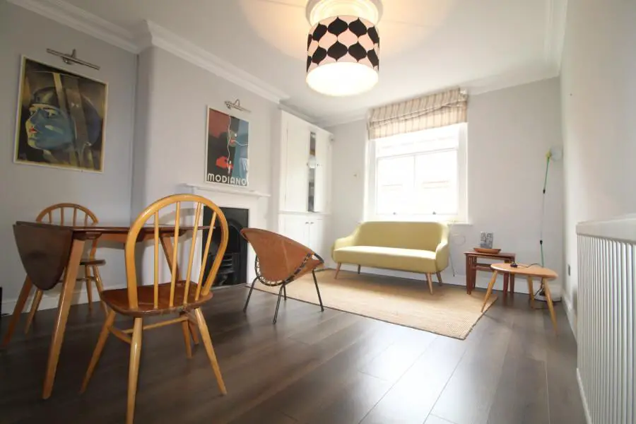 A newly refurbished one bedroom flat in a wonderf