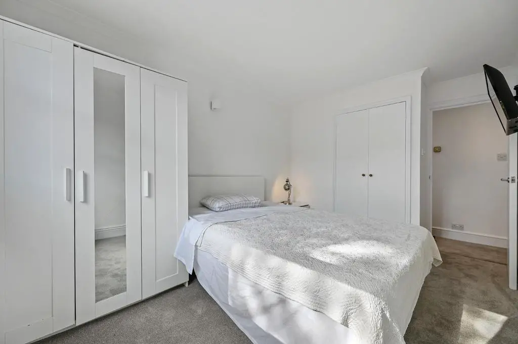 FB   Netherwood Road   Bedroom A3 (1).jpg