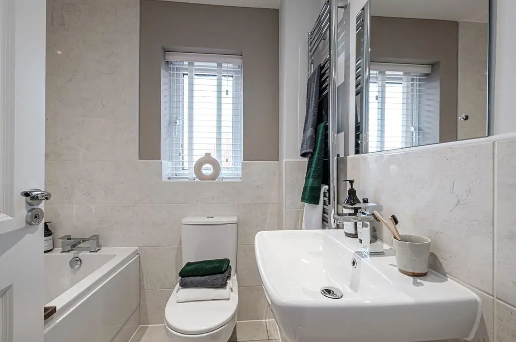 Interior view of our 4 bed Kingsley bathroom