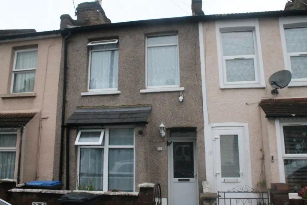 Three Bedroom House To Let
