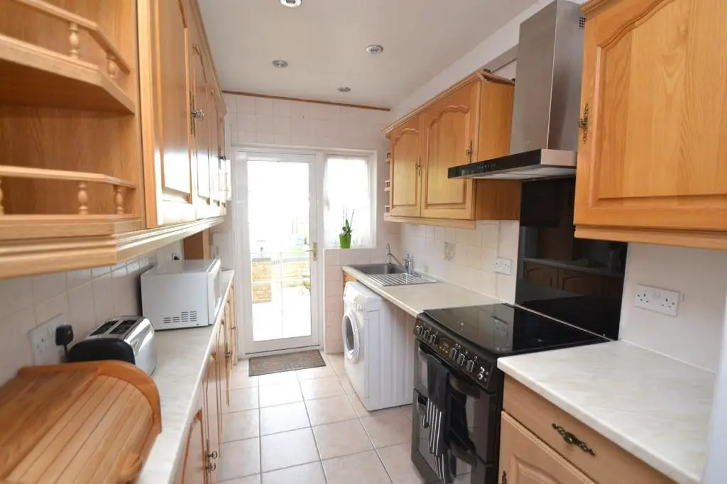 Charming Semi Detached 3 Bedroom Home for Rent